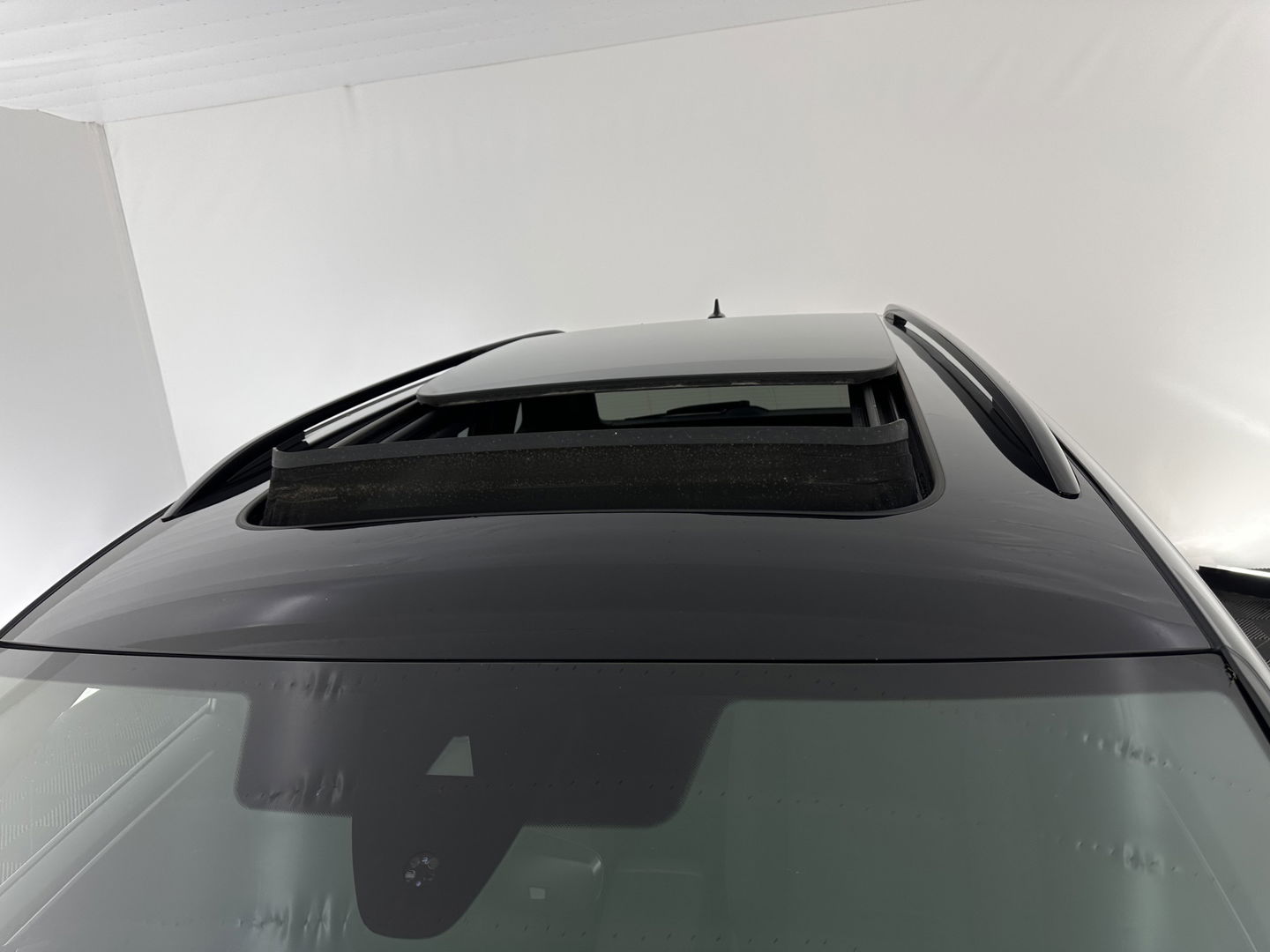 Volkswagen Tiguan Allspace 1.5 TSI R-Line Highline Business [ 7-Pers. ] Aut. *PANO | ARTVELOURS | FULL-LED | DIGI-COCKPIT | KEYLESS | ADAPTIVE-CRUISE | CAMERA | SHIFTPADDLES | CARPLAY | DAB+ | HEATED-COMFORTSEATS | NAVI-FULLMAP | PRIVACYGLASS | 19''ALU*