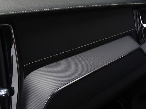 Volvo XC60 T8 400PK AWD / R-Design / 360° / panoramadak / *NAP*