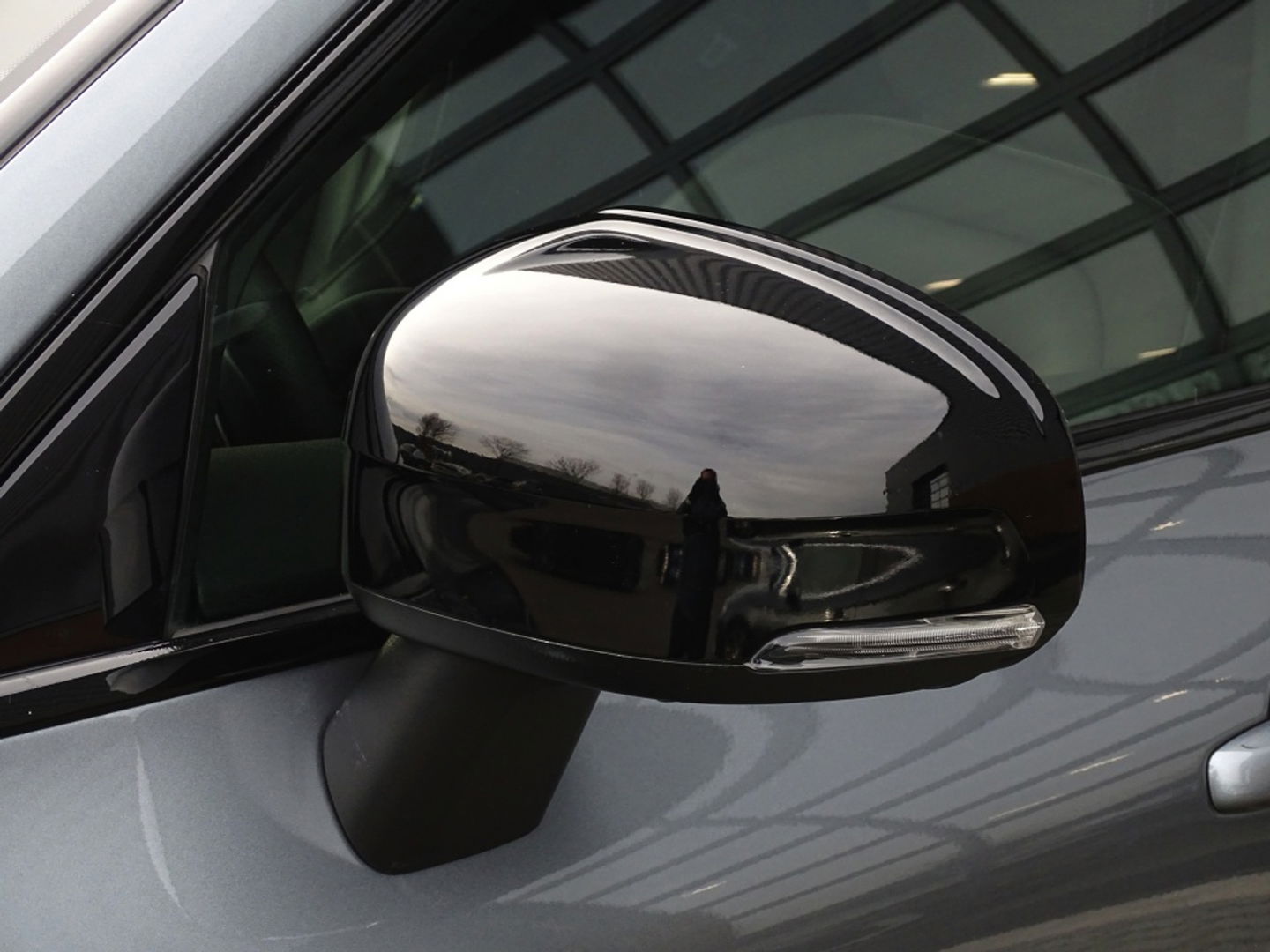 Volvo XC60 T8 400PK AWD / R-Design / 360° / panoramadak / *NAP*