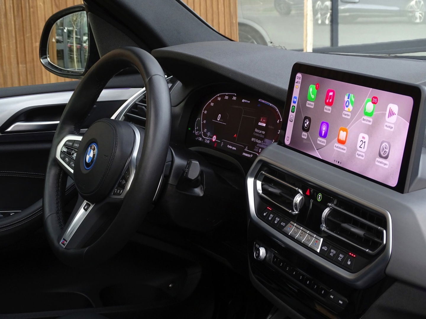 BMW X3 30e 292PK X-drive M-Sport / Laser / Pano / Harman Kardon / 2022