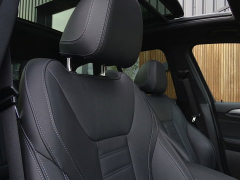 BMW X3 30e 292PK X-drive M-Sport / Laser / Pano / Harman Kardon / 2022