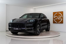 Porsche Cayenne - Coupé 3.0 E-Hybrid 462PK | InnoDrive | Bose | Bicolor | Sportchrono | VOL! Fabrieksgarantie