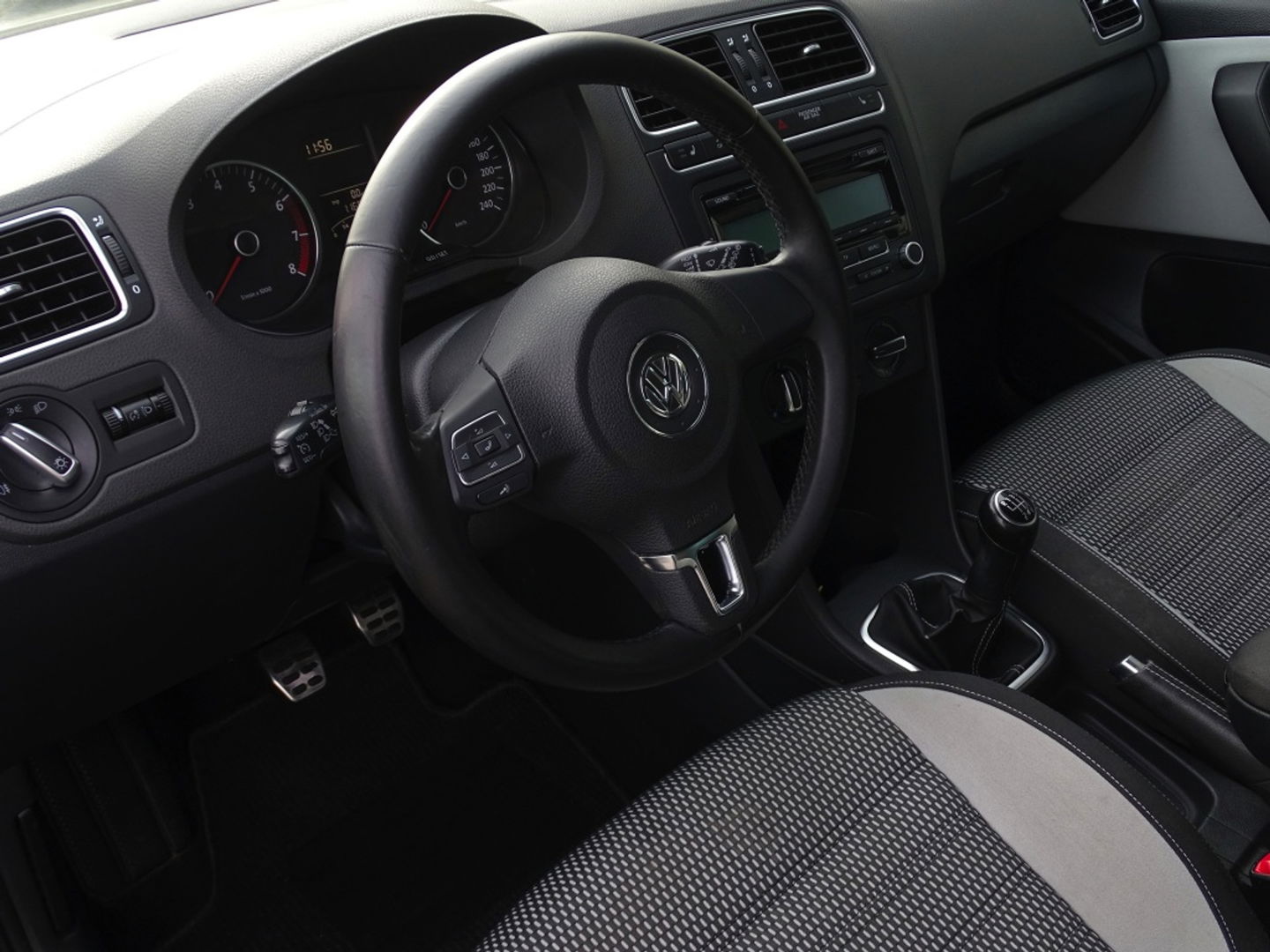 Volkswagen Polo 1.2 TSI 105PK Cross / Highline / RNS