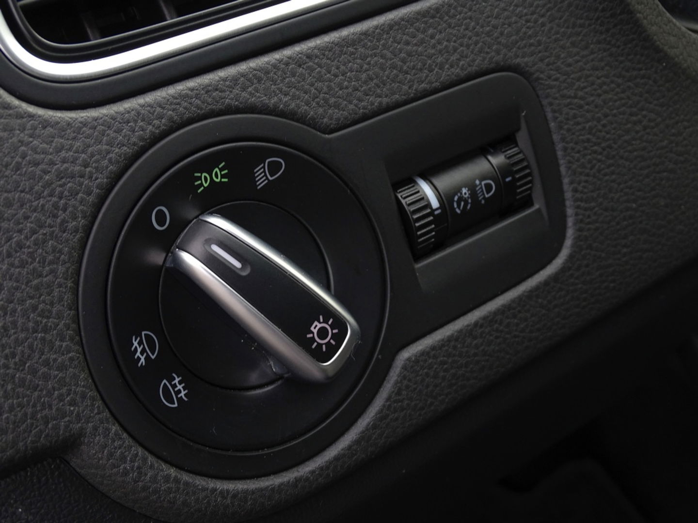 Volkswagen Polo 1.2 TSI 105PK Cross / Highline / RNS