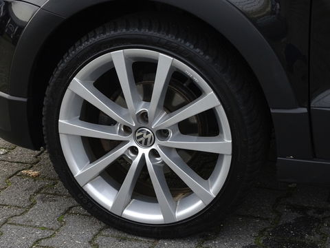 Volkswagen Polo 1.2 TSI 105PK Cross / Highline / RNS