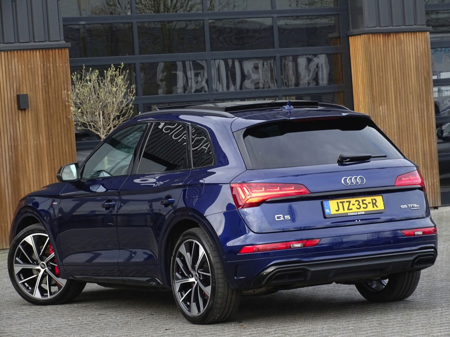 Audi Q5 55 TFSI e 367PK / S edition / B&O / LED