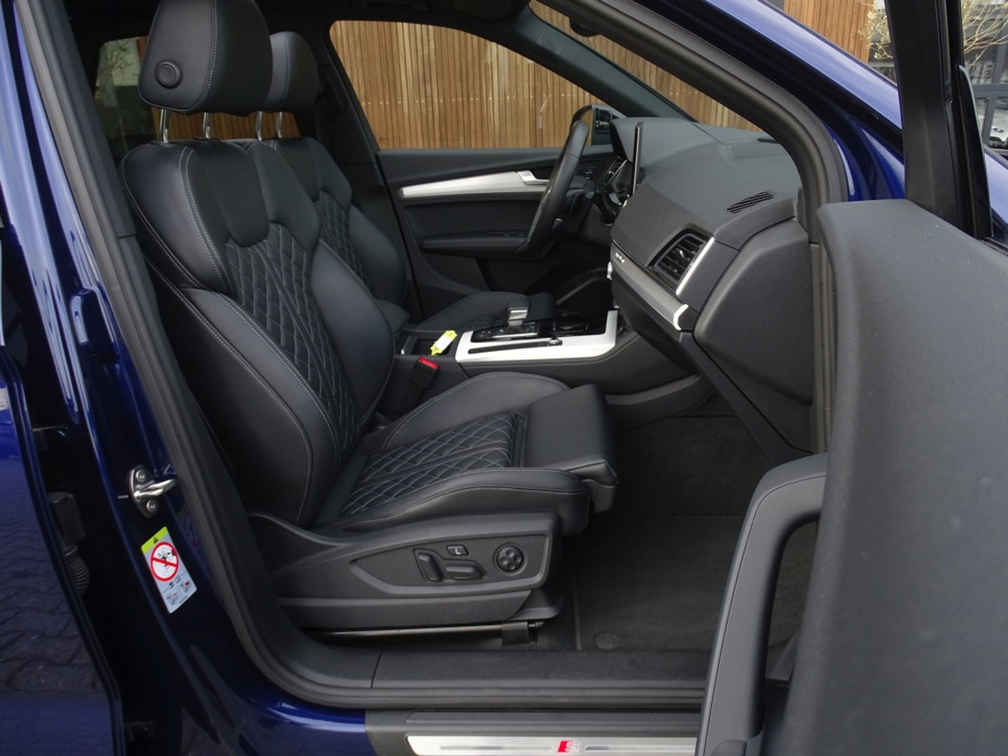 Audi Q5 55 TFSI e 367PK / S edition / B&O / LED