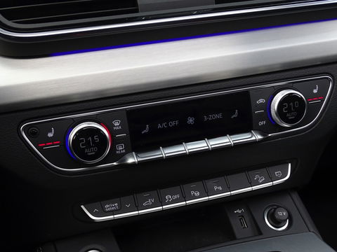 Audi Q5 55 TFSI e 367PK / S edition / B&O / LED