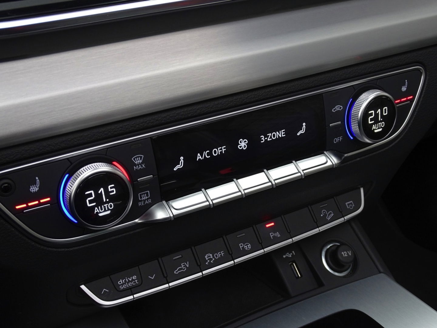 Audi Q5 55 TFSI e 367PK / S edition / B&O / LED