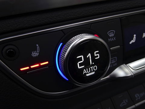 Audi Q5 55 TFSI e 367PK / S edition / B&O / LED