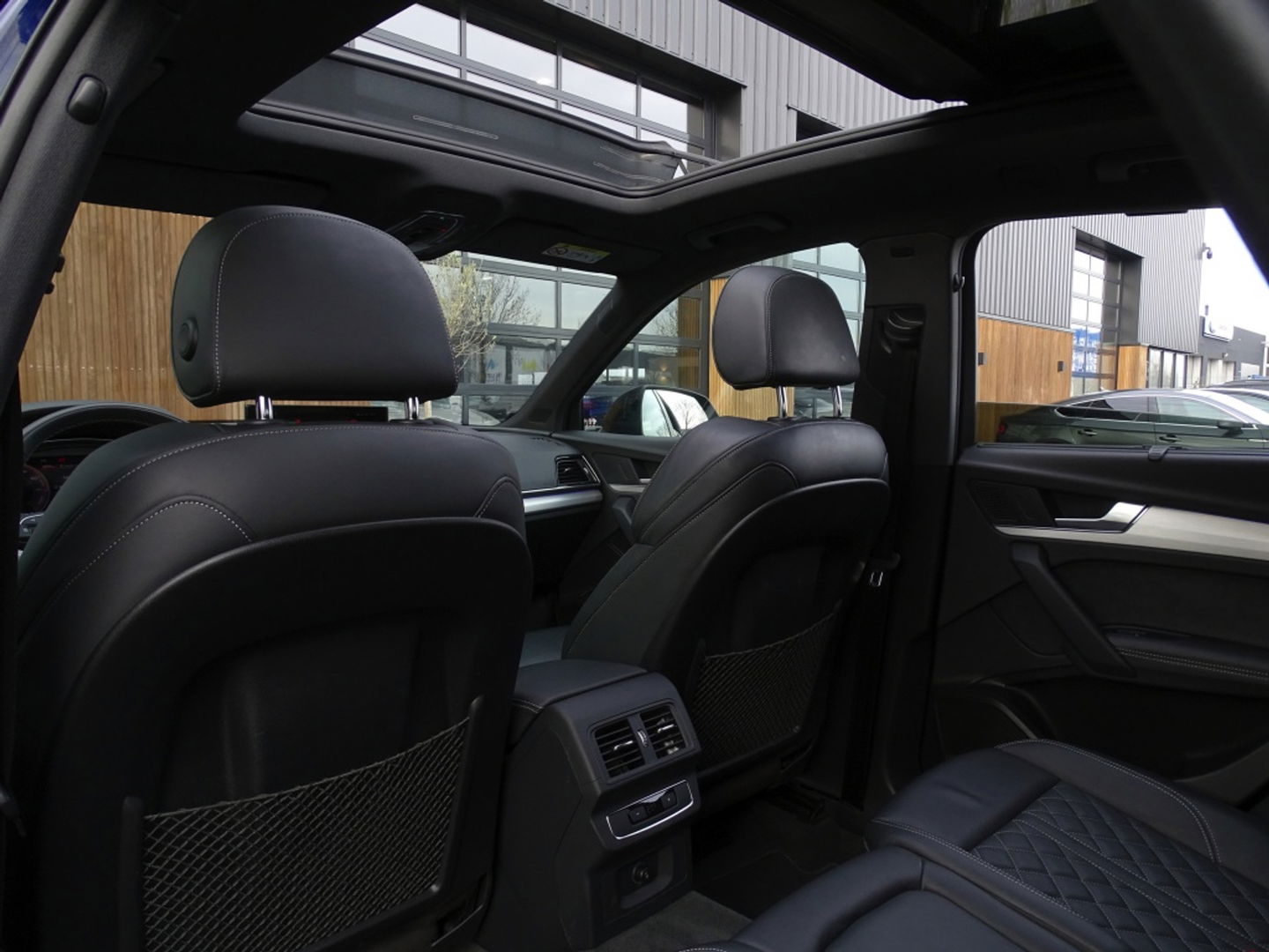 Audi Q5 55 TFSI e 367PK / S edition / B&O / LED