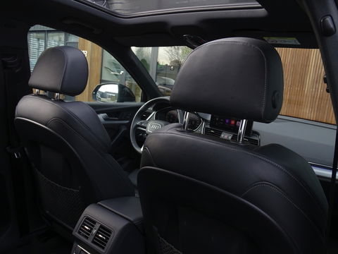 Audi Q5 55 TFSI e 367PK / S edition / B&O / LED