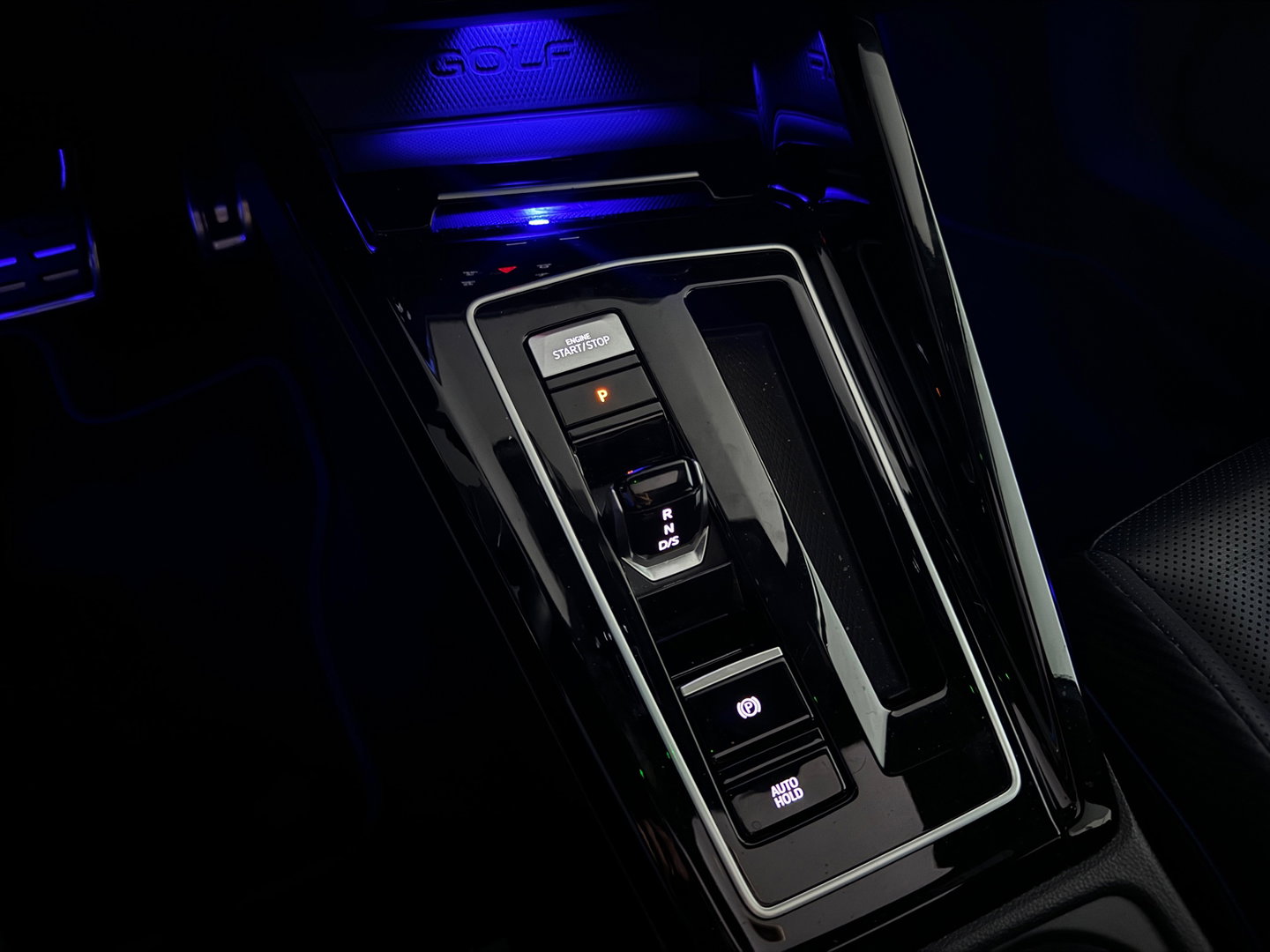 Volkswagen Golf 2.0 TSI R 4M Performance Pano|HuD|Memory|H/K