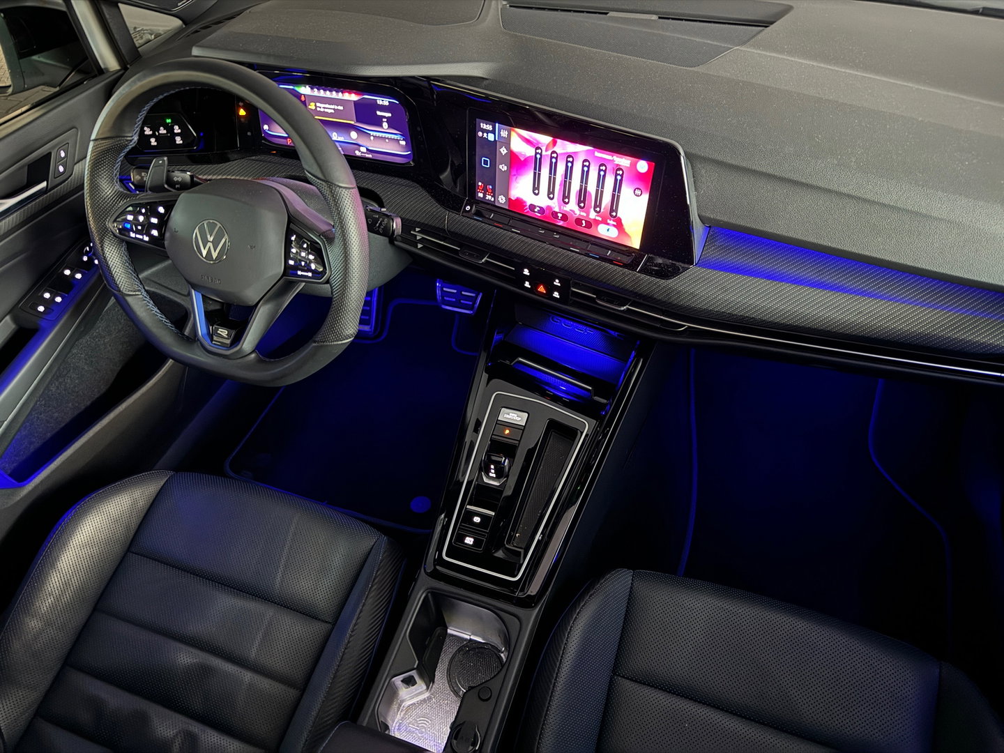 Volkswagen Golf 2.0 TSI R 4M Performance Pano|HuD|Memory|H/K