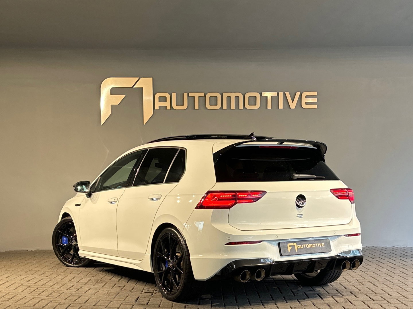 Volkswagen Golf 2.0 TSI R 4M Performance Pano|HuD|Memory|H/K