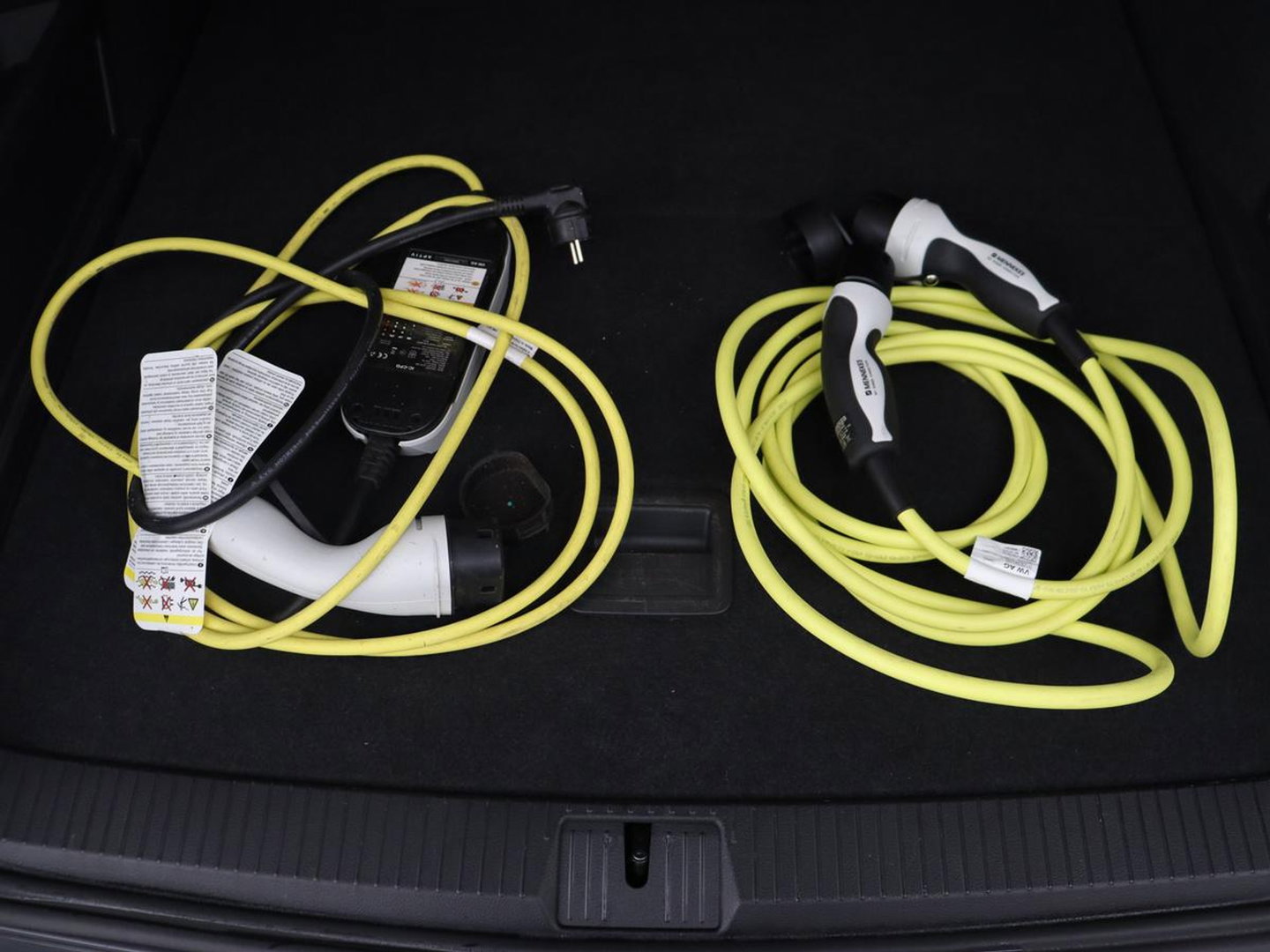 Volkswagen Passat 1.4 TSI PHEV GTE | Trekhaak | Stoelverwarming | Massage | Camera | Carplay | Navigatie | Adaptive cruise | Matrix LED | Parkeerhulp | Climate control | Plug In