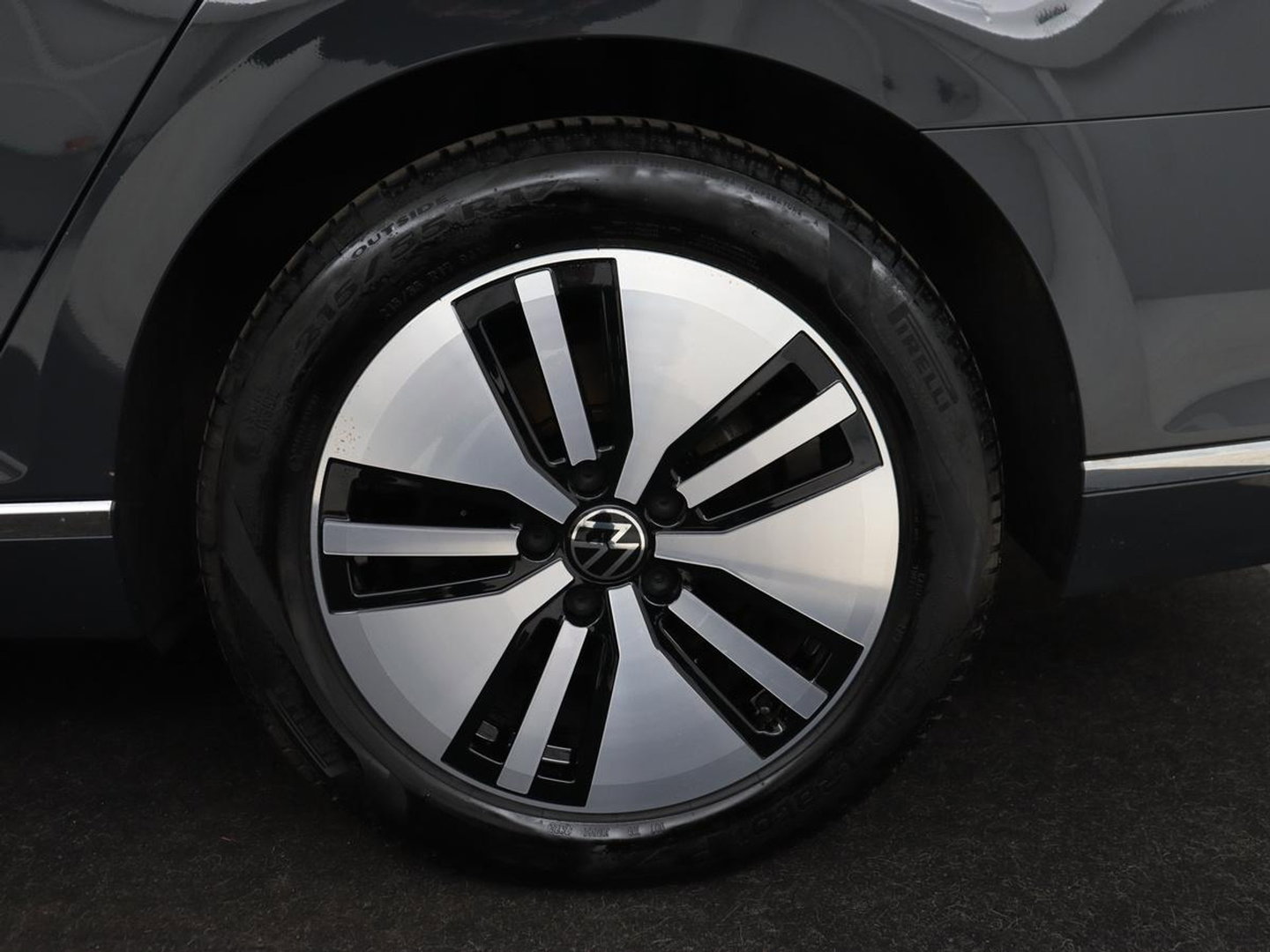 Volkswagen Passat 1.4 TSI PHEV GTE | Trekhaak | Stoelverwarming | Massage | Camera | Carplay | Navigatie | Adaptive cruise | Matrix LED | Parkeerhulp | Climate control | Plug In