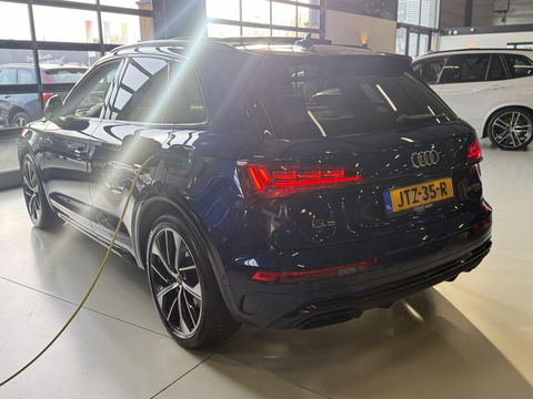 Audi Q5 55 TFSI e 367PK / S edition / B&O / LED
