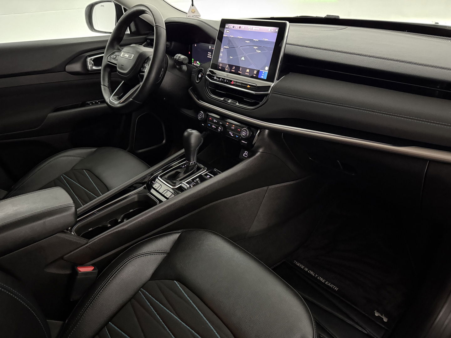 Jeep Compass 4xe 240PK Plug-in Hybrid Electric Upland | SOH: 92% | Virtual | Adap. Cruise | Stoel/ Stuur verwarmd | Keyless | Camera | Carplay