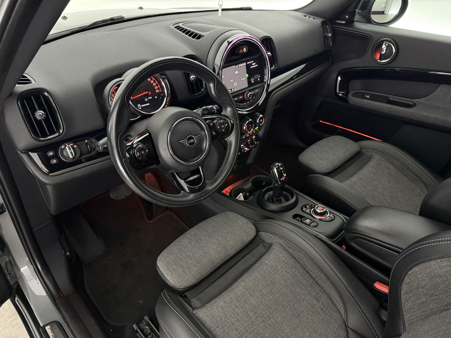 MINI Countryman 1.5 Cooper Chili | Pano | Sfeer | H/K | Carplay | Cruise | Trekh. | Stoelverw. | Keyless | NAP