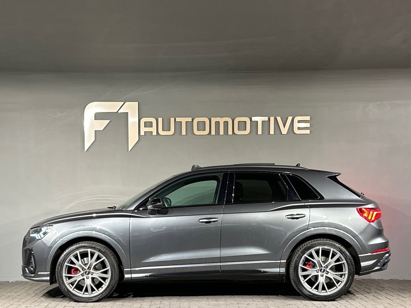 Audi Q3 40 TFSI quattro edition Pano|Keyles|RS Seat|B&O|VOL