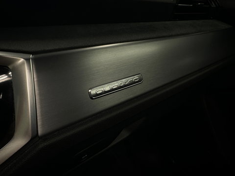 Audi Q3 40 TFSI quattro edition Pano|Keyles|RS Seat|B&O|VOL