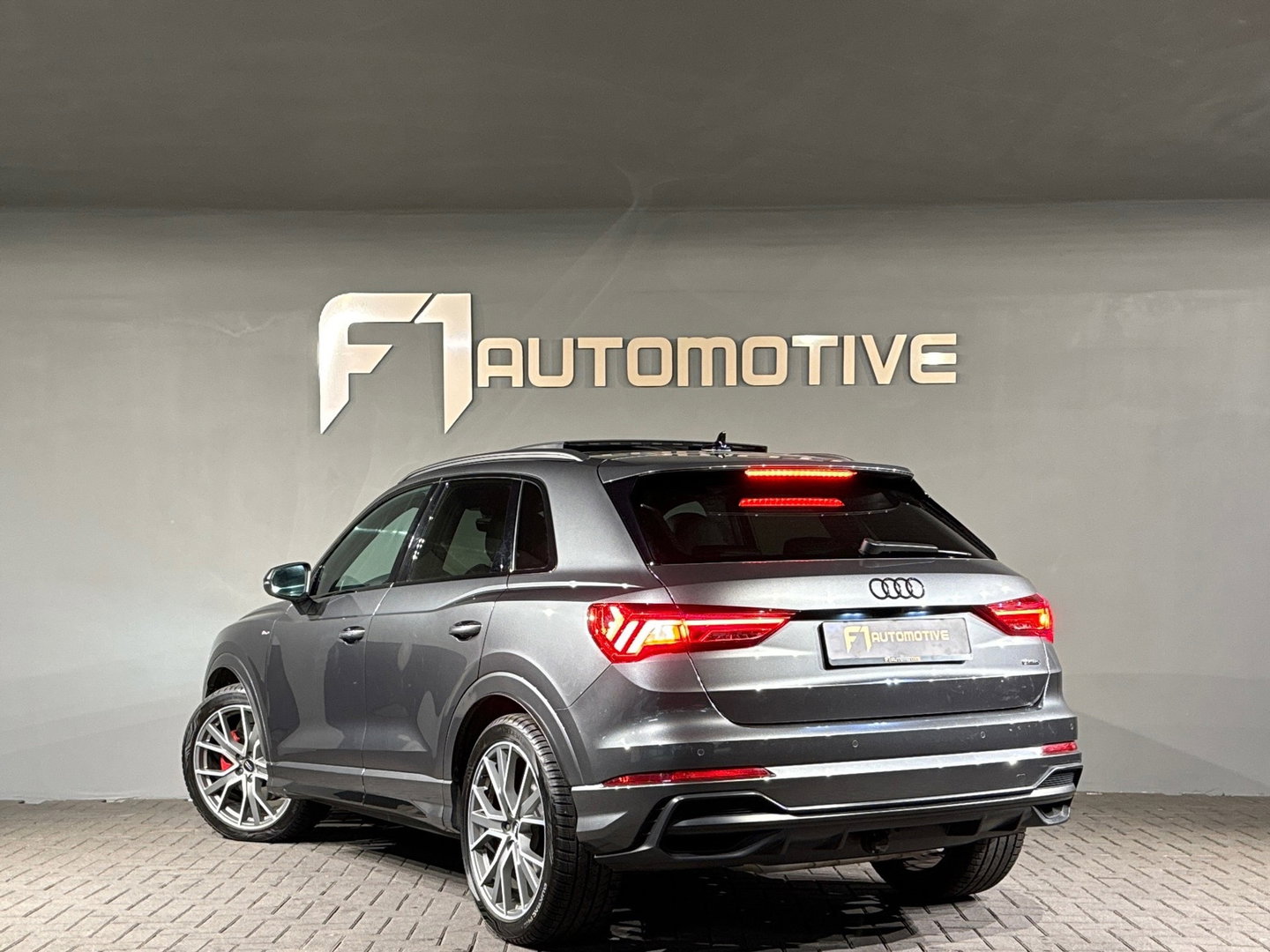 Audi Q3 40 TFSI quattro edition Pano|Keyles|RS Seat|B&O|VOL