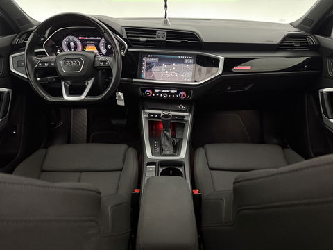 Audi Q3 45 TFSI e Sportback S-Line | SOH 96% | Pano | LED-Matrix | Camera | Virtual | Sfeer | Stoelverw. | Cruise | Navi