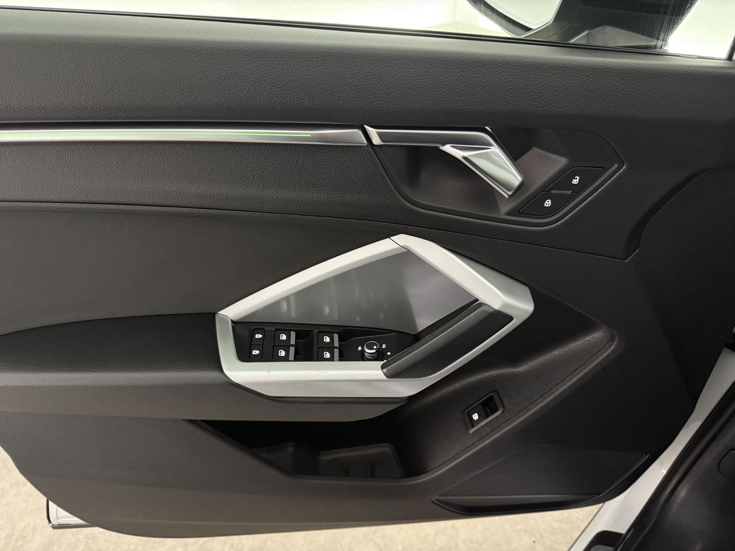 Audi Q3 45 TFSI e Sportback S-Line | SOH 96% | Pano | LED-Matrix | Camera | Virtual | Sfeer | Stoelverw. | Cruise | Navi