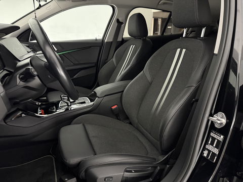 BMW 1-serie 118i | Camera | Sfeer | Virtual | Carplay | Cruise | Parkeersens. | NAP