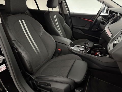 BMW 1-serie 118i | Camera | Sfeer | Virtual | Carplay | Cruise | Parkeersens. | NAP