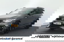 Volkswagen Tiguan - 1.5 TSI 150pk DSG R-Line Business+ Black Style 360Camera Virtual Cockpit Keyless Navigatie