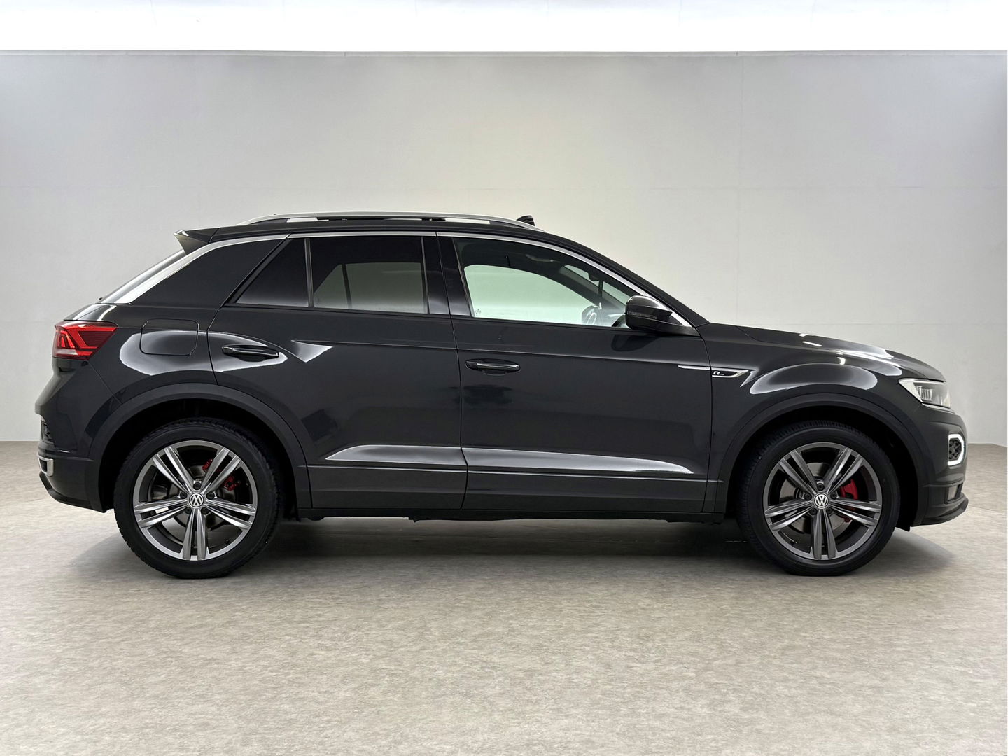 Volkswagen T-Roc 1.5 TSI 150PK R-Line | Pano | Sfeer | Virtual | Carplay | LED | Adap. Cruise | Parkeersens. | NAP