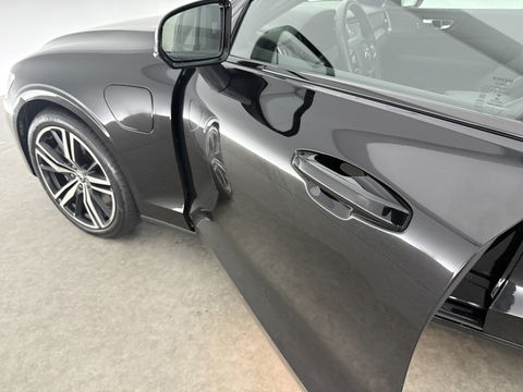 Volvo V60 2.0 T6 Recharge 340PK AWD R-Design | Pano | H/K | Virtual | Memory | Camera | Stoel/Stuurverw. | Trekh. | Keyless | Carplay | NAP