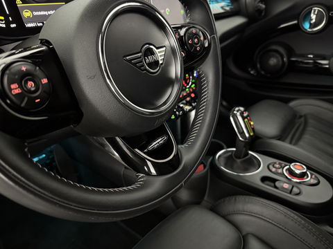 MINI Cooper Yours 33 kWh | SOH 92% | Snelladen | Pano | H/K | Sfeer | HuD | Virtual | Camera | Carplay | Stoelverw. | Keyless |  NAP