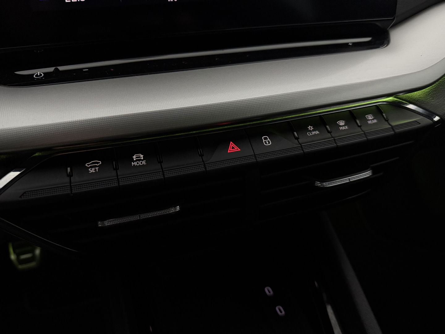 Škoda Octavia 1.0 TSI Sport Business | Virtual | Sfeerverl. | Carplay | Parkeersens. | NAP