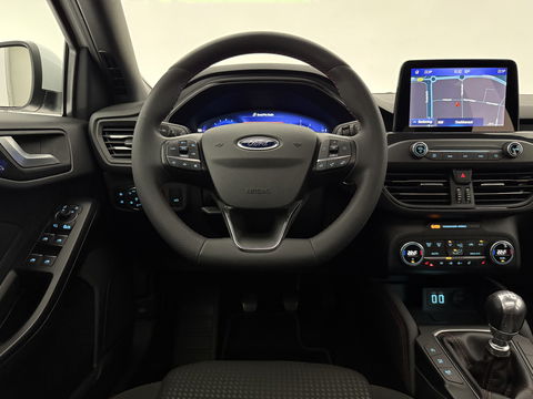 Ford Focus 1.5 EcoBlue ST Line X Business | Pano | Camera | Stoel/Stuur verw. | Trekh. | Keyless | Virtual | Carplay | NAP
