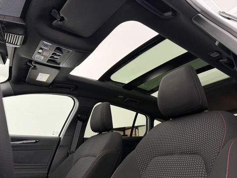 Ford Focus 1.5 EcoBlue ST Line X Business | Pano | Camera | Stoel/Stuur verw. | Trekh. | Keyless | Virtual | Carplay | NAP