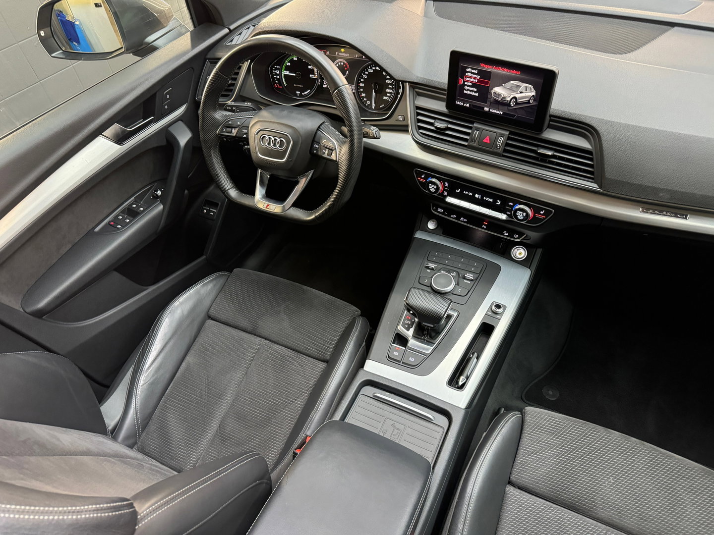 Audi Q5 55 TFSI e quattro Competition Pano|HuD|Massage|Keyless