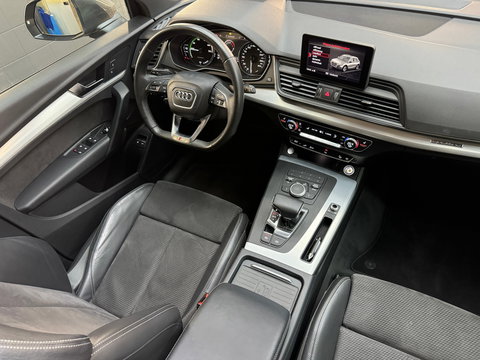 Audi Q5 55 TFSI e quattro Competition Pano|HuD|Massage|Keyless
