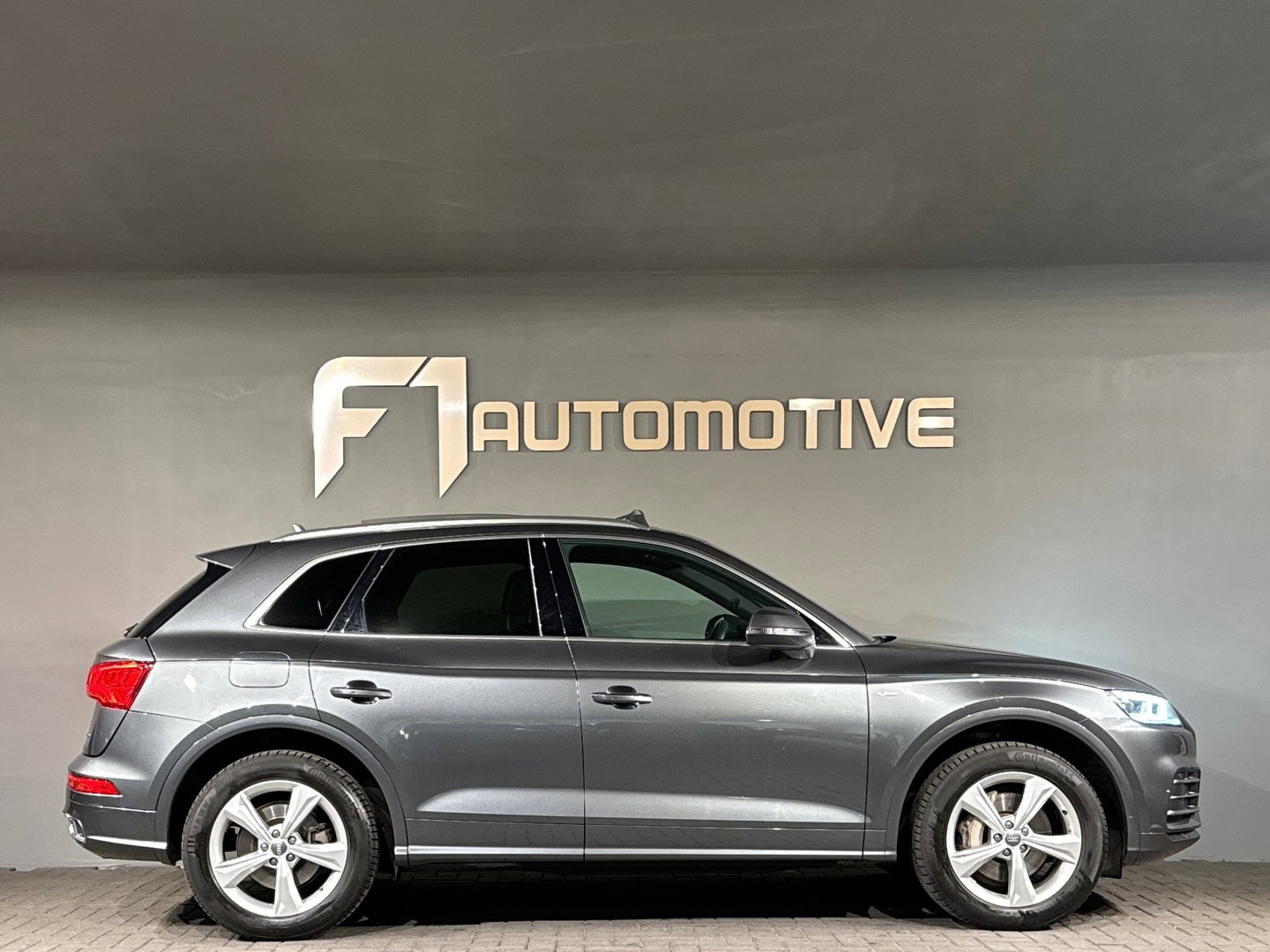 Audi Q5 55 TFSI e quattro Competition Pano|HuD|Massage|Keyless