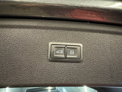Audi Q5 55 TFSI e quattro Competition Pano|HuD|Massage|Keyless