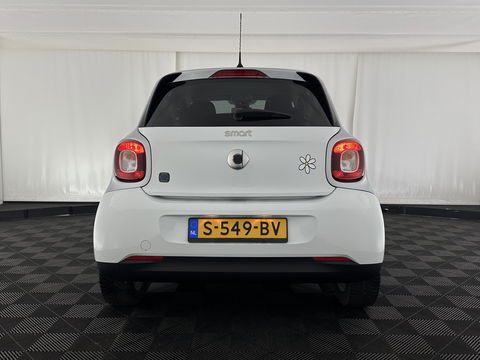 Smart Forfour EQ Comfort 18 kWh [ 3-Fase-22kW ] {SOH-96%} Aut. *HEATED-COMFORTSEATS | DAB+ | AIRCO | CRUISE | 15''ALU | PRIVACY-GLASS*