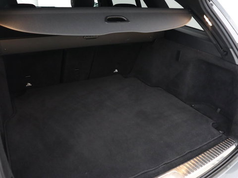 Mercedes-Benz C-Klasse 160 AMG Limited | Stoelverwarming | Leder/Alcantara | Camera | Carplay | Digital Cockpit | Navigatie | Park Assist | Full LED