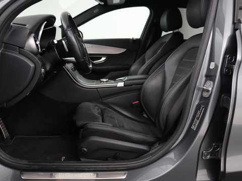 Mercedes-Benz C-Klasse 160 AMG Limited | Stoelverwarming | Leder/Alcantara | Camera | Carplay | Digital Cockpit | Navigatie | Park Assist | Full LED