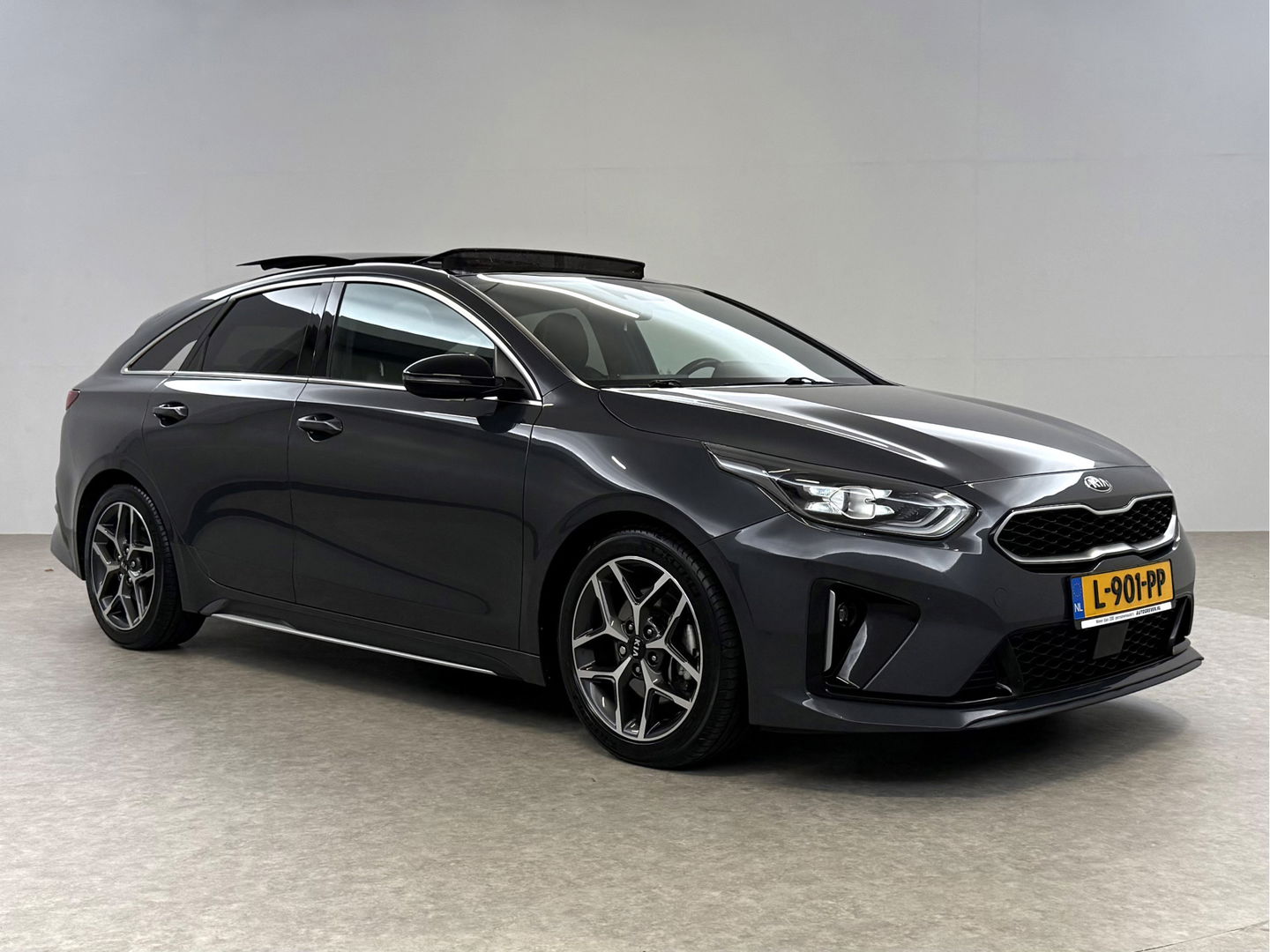 Kia ProCeed 1.0 T-GDI GT-Line | Pano | Virtual | Camera | Stoel/Stuur verw. | Carplay | Cruise | Keyless