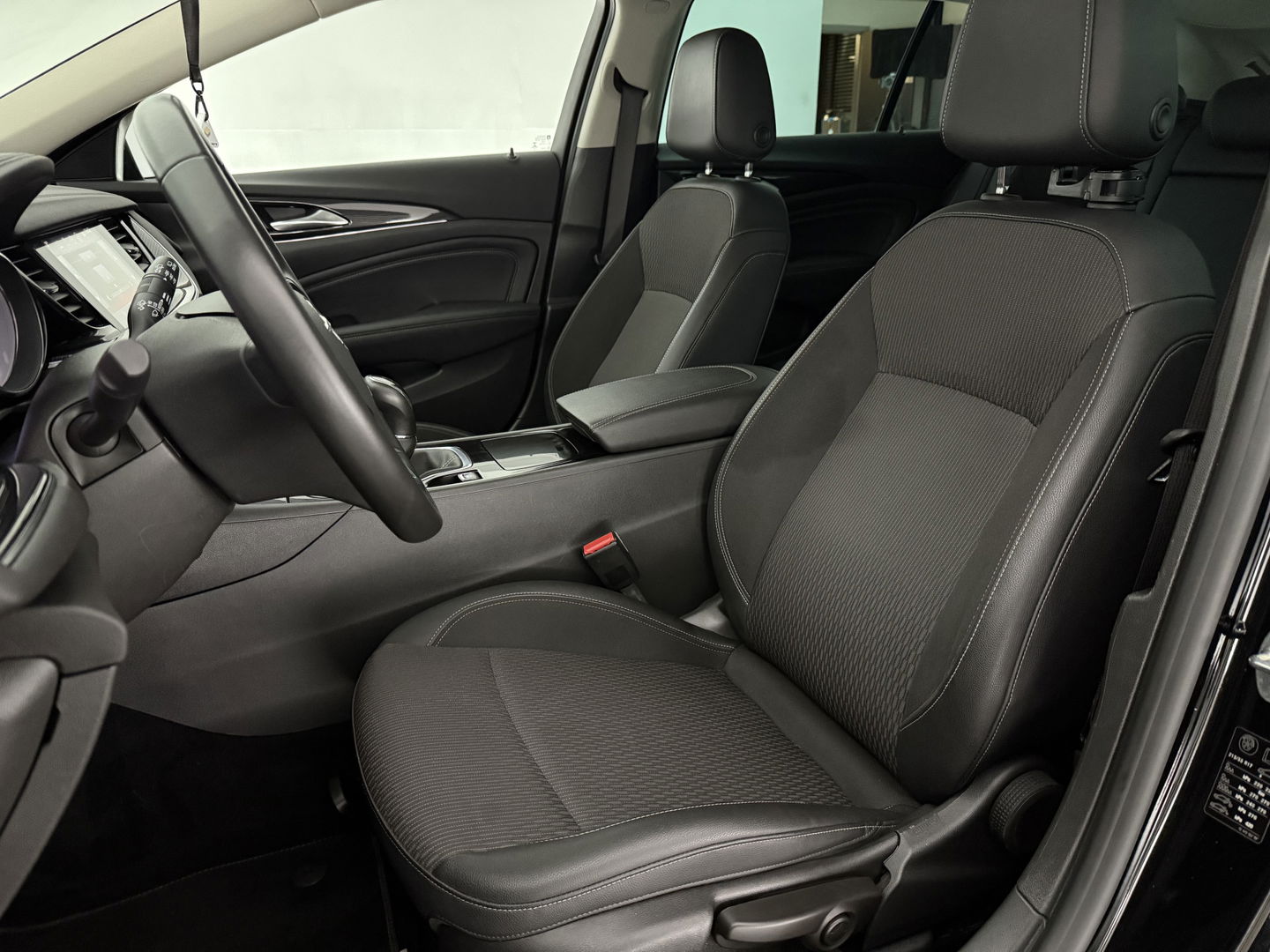 Opel Insignia 1.5 Turbo Business Executive | Carplay | Trekh. | Cruise | Navi | Parkeersens. | Keyless | NAP