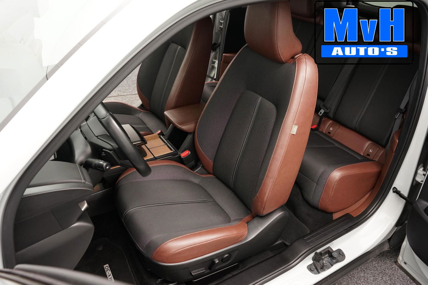 Mazda MX-30 e-SkyActiv 145 First Edition 36 kWh|NAP|CAMERA|LED