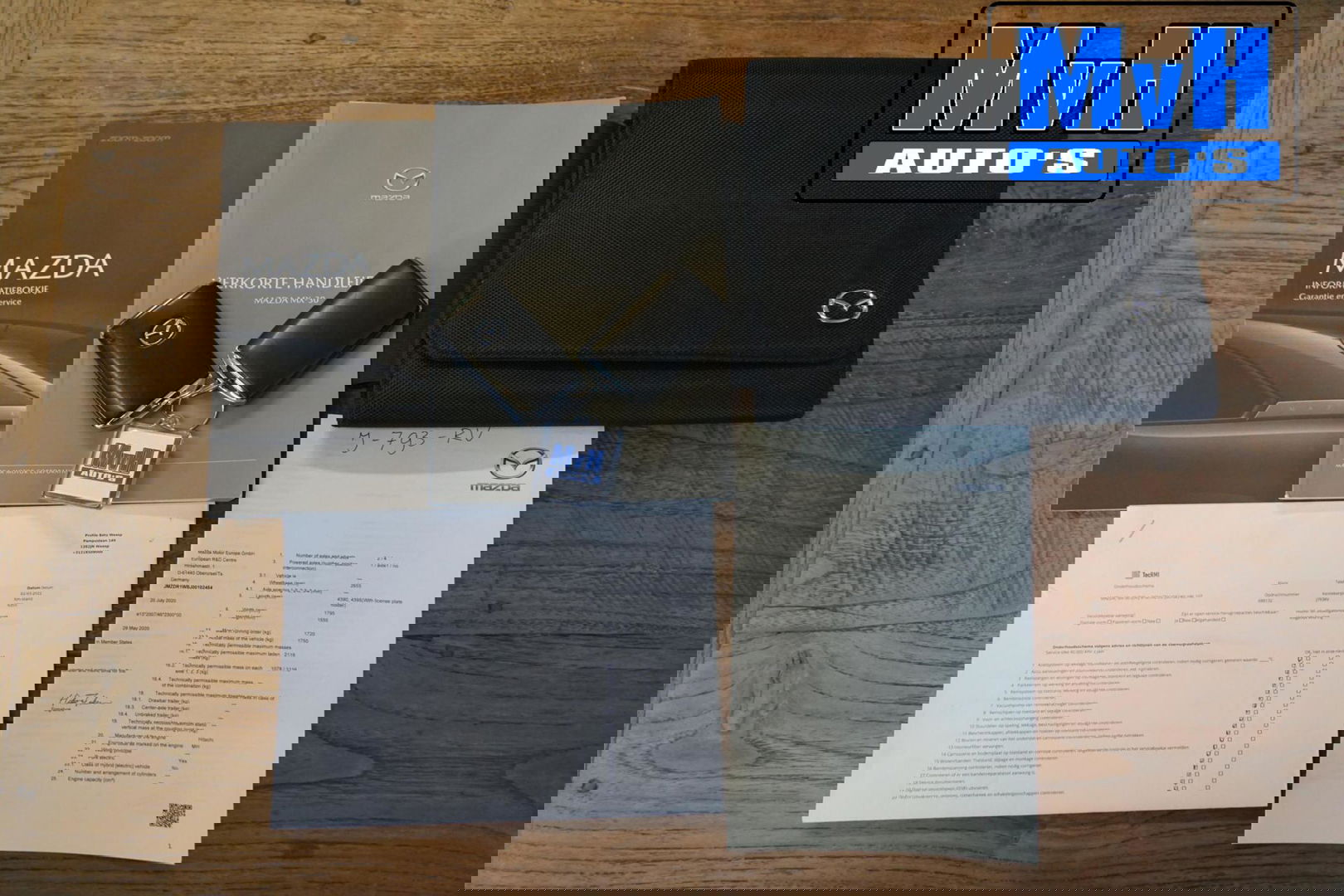 Mazda MX-30 e-SkyActiv 145 First Edition 36 kWh|NAP|CAMERA|LED