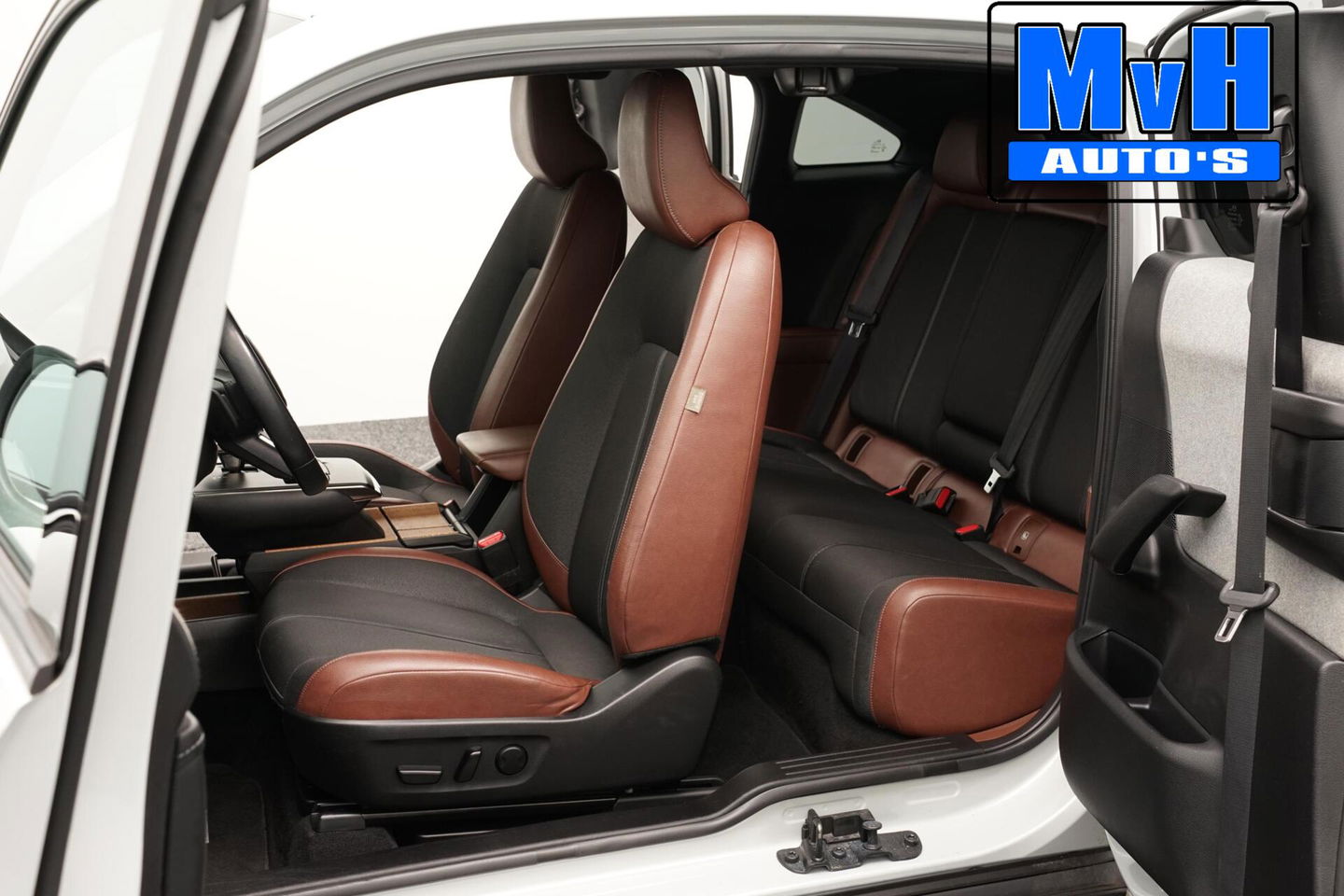 Mazda MX-30 e-SkyActiv 145 First Edition 36 kWh|NAP|CAMERA|LED